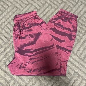 Women’s Current Air Pink Sheen Jogger Pants